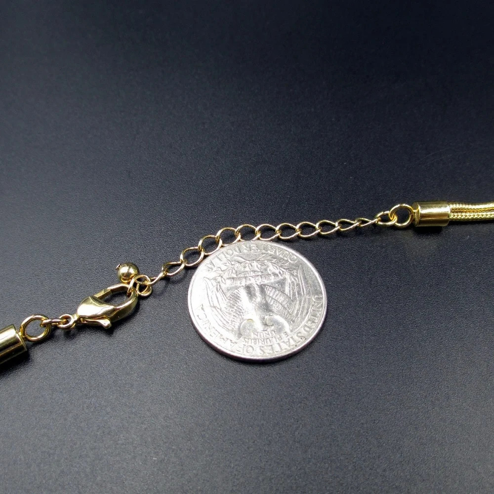 Cute 18 Inch Gold Tone Rectangle Pendant Necklace - Picture 6 of 7